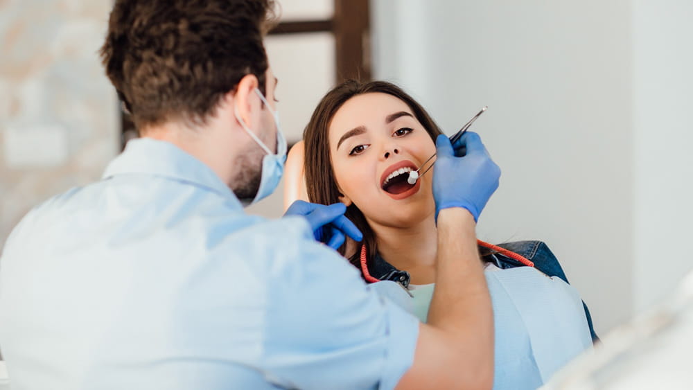 Thinking About a Smile Makeover? What a Cosmetic Dentist in Montebello Can Help With